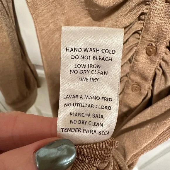 MABLE Front Ruched Button-Down Skinny Mini Shirt Dress Taupe Women’s Small - Picture 5 of 6